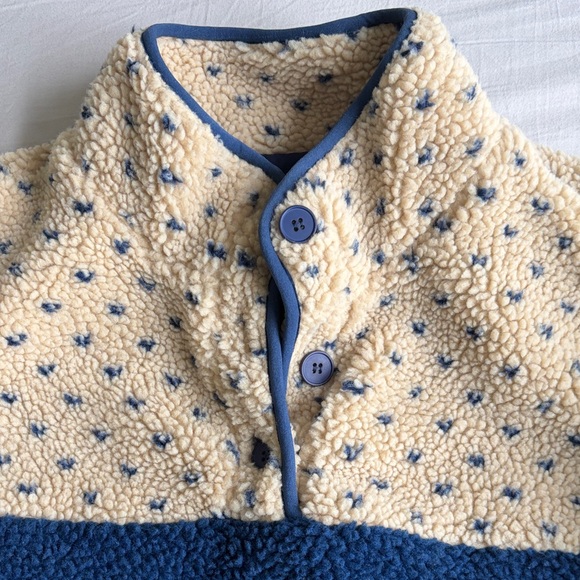 Shop Cider “Two Toned” Fleece Sweater - Picture 2 of 4